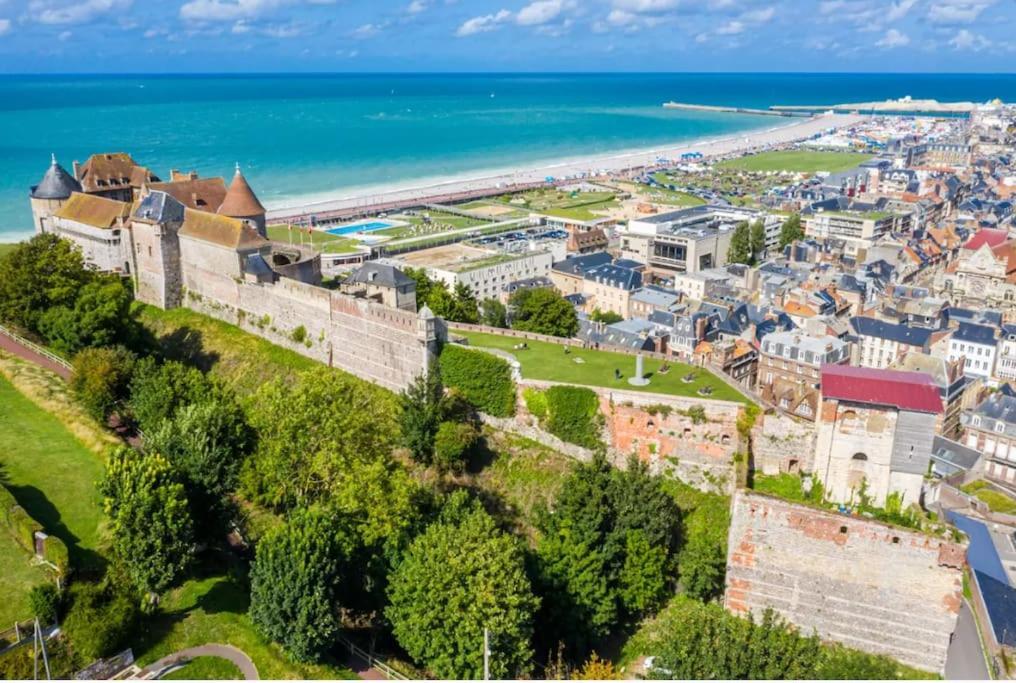 Bel Appartement Vue Mer Centre-Ville, Face Plage Dieppe Exterior foto